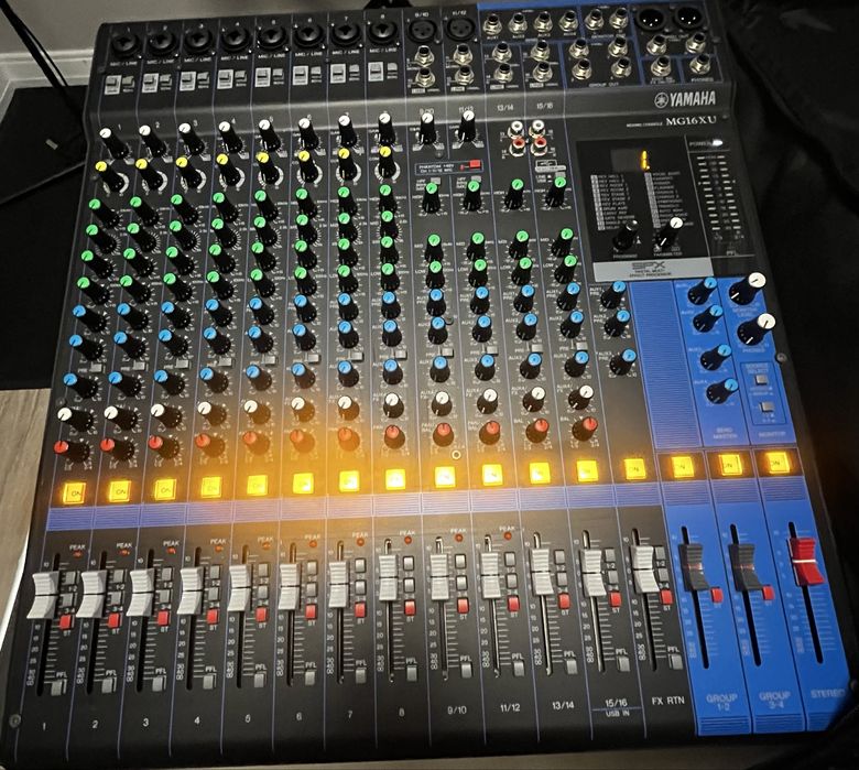 Vând Mixer Analog Model MG16XU (ARAD)