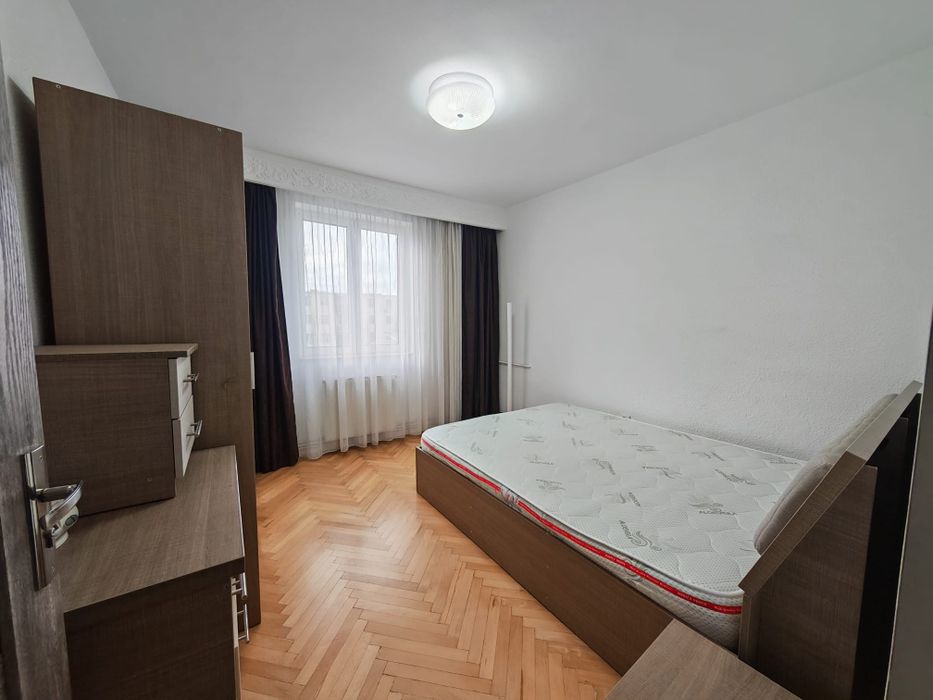 Apartament 2 camere de închiriat