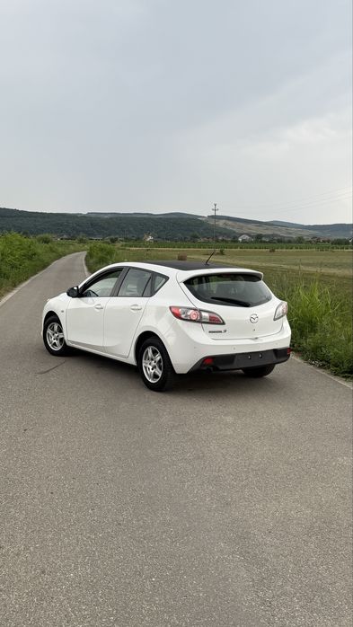 * Mazda 3 * 2011 * Euro 5 *1.6D *  Buy-Back *