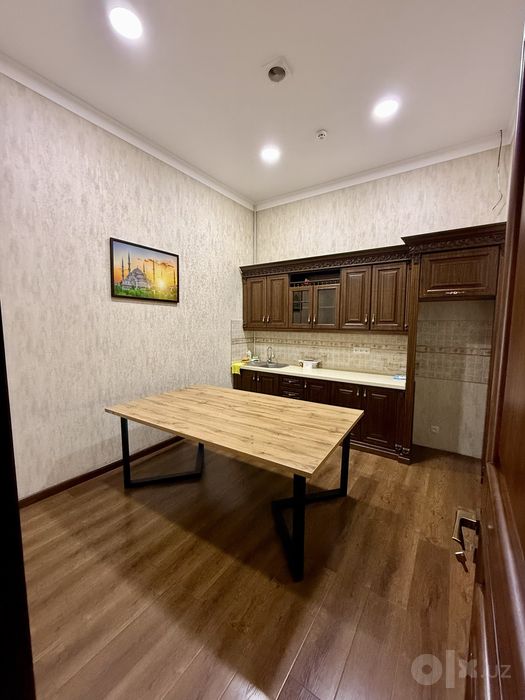 Arenda Ofis Sebzor Golden Hause ( O’zimniki - Своя )