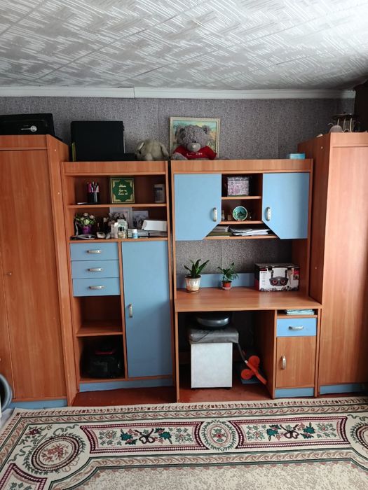 Продается стенка в отличном состояние, 25000 т.т.торог