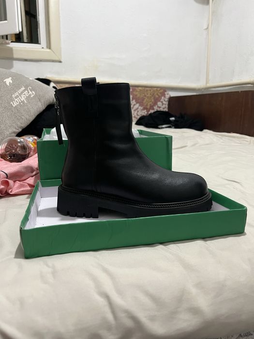 Зимный обувь,38размер