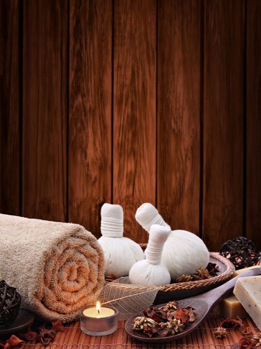 Массажист парень