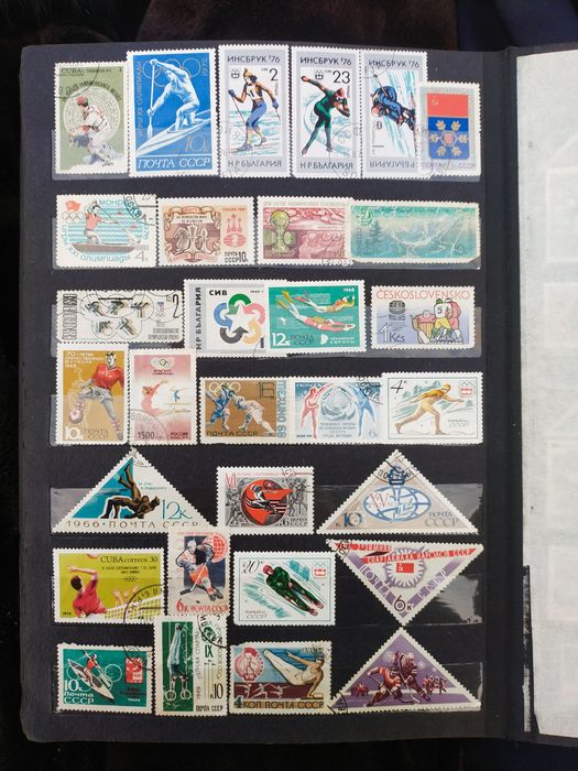 Продам альбом с марками