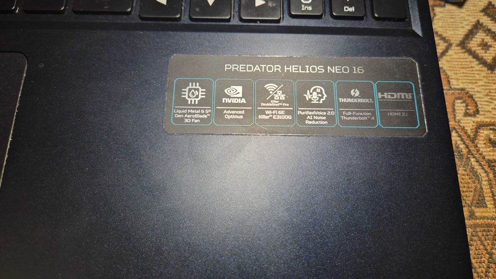Продовам лаптоп Predator