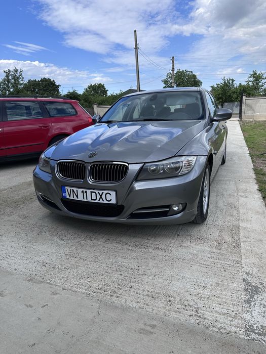 BMW 3 Series 2011