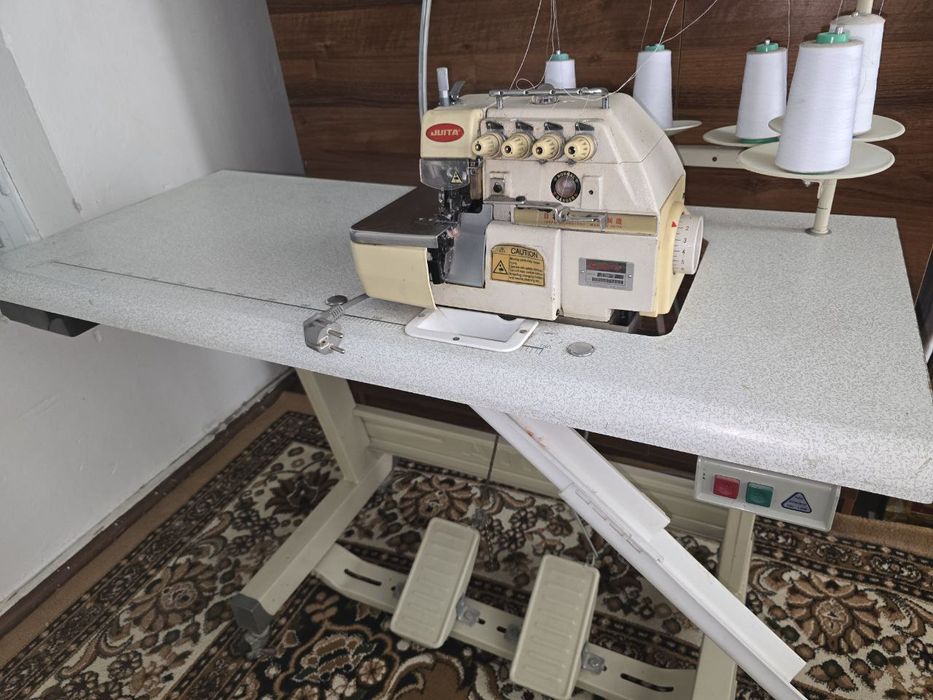 Tikuv mashinasi, overlok 5 ipli firma juita