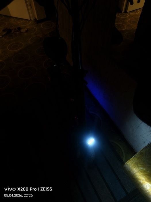 продам электросамокат куго м4