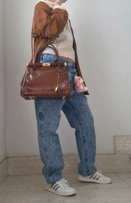 Geantă de umar/mână din piele vintage