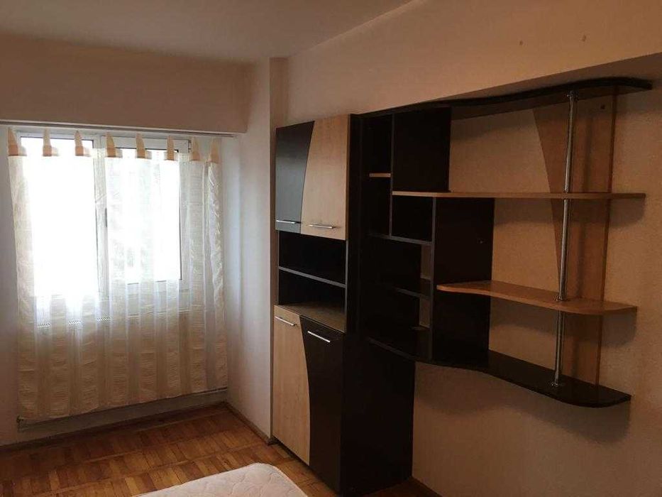 Vând apartament 2 camere Buzau