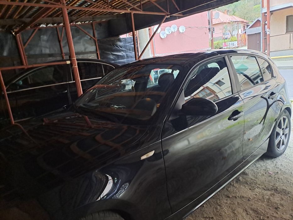 Vând mașină bmw in stare impecabilă