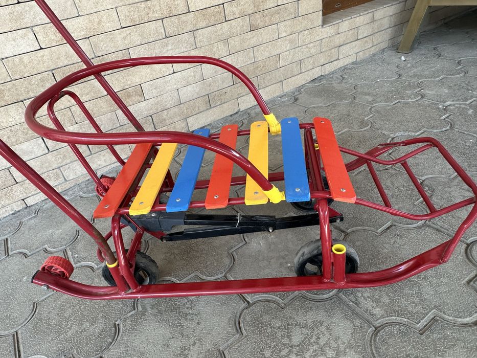 Продам детские санки