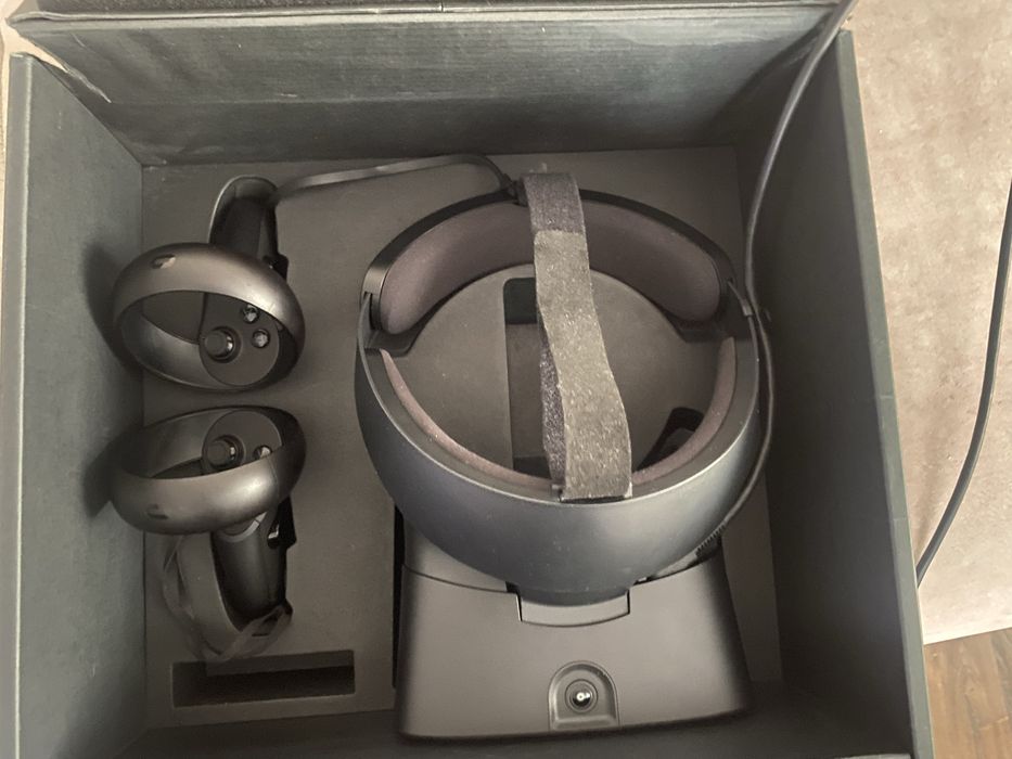 Oculus rift s полный комплект