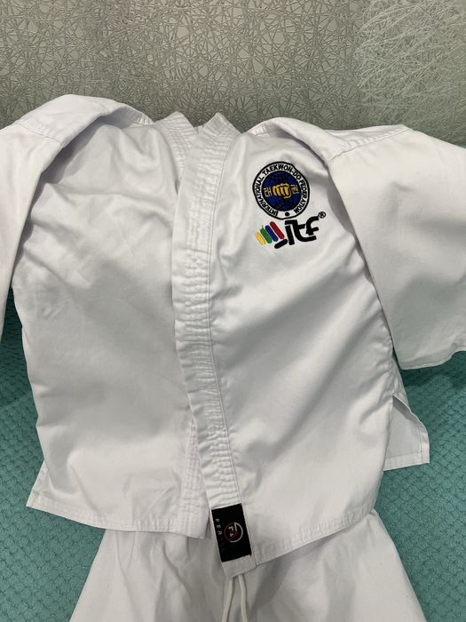 Продам форму тэквандо теквондо