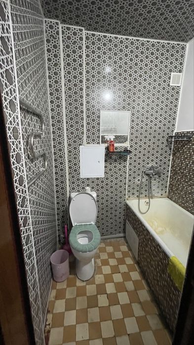 Ижарага 1 хоналик хамма шароити бор