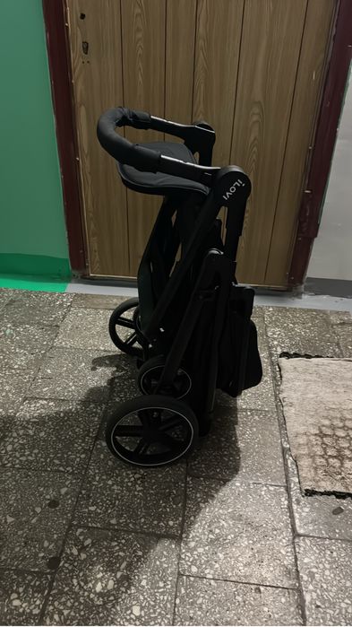 Продам коляску зима-лето прогулочная