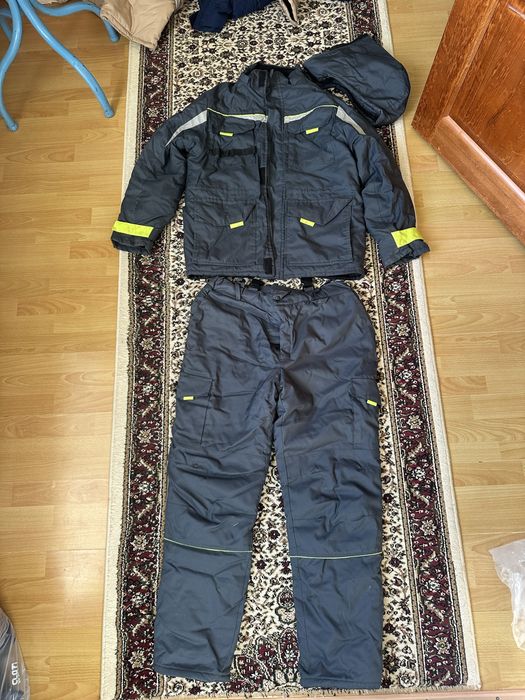 Спецовки и комбинезоны