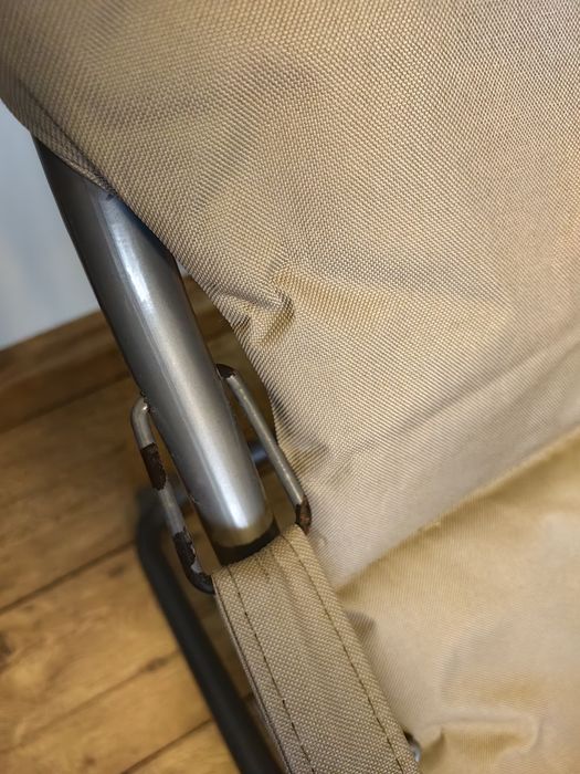 Градински сгъваем стол (шезлонг)