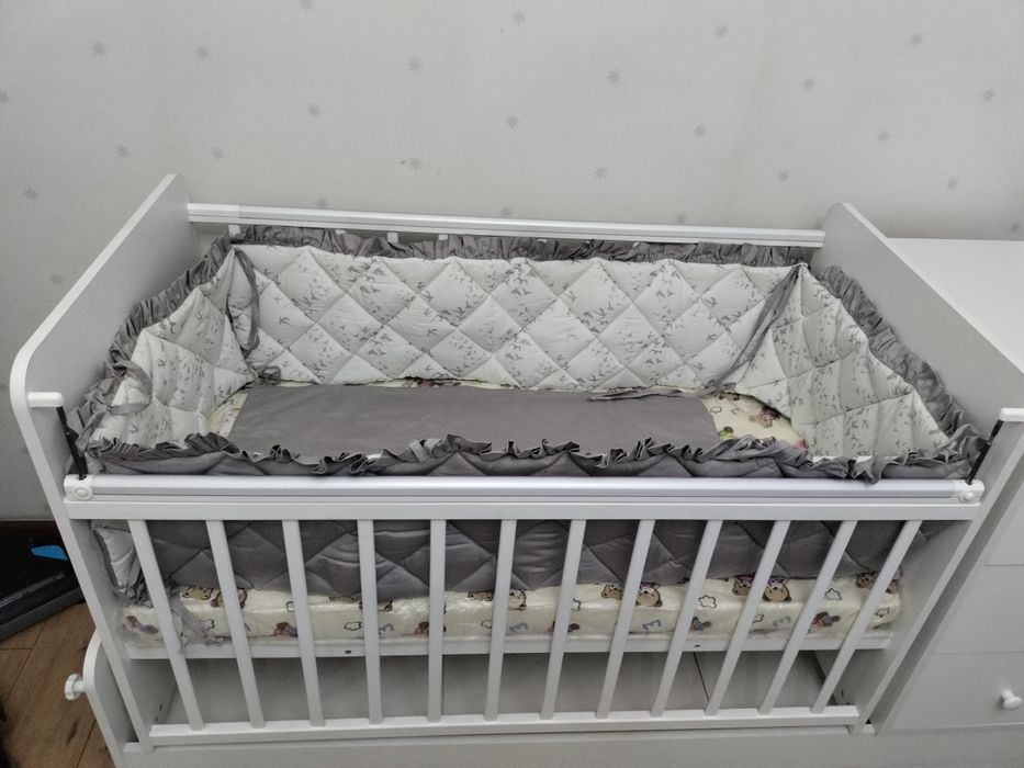 Детские кровати и колыбели