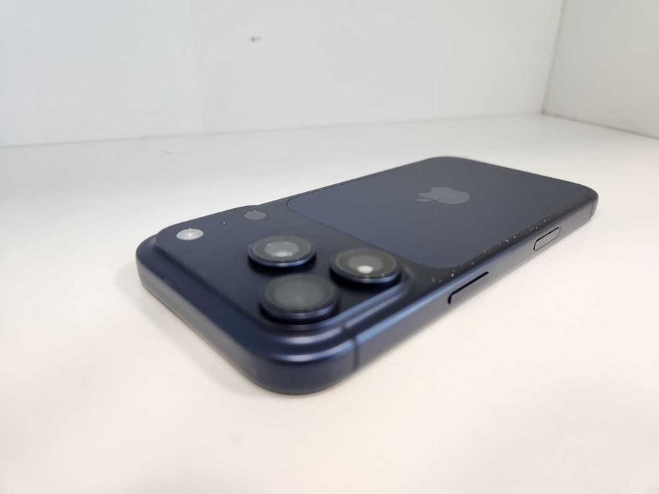 Telefon Apple Iphone 17 Pro 256Gb – Baterie 99% (Ag8 Tudor/B75243) – Garantie 2 Ani!