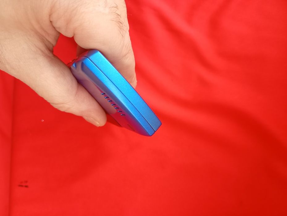 Motorola V3  ( decodat, refurbished)