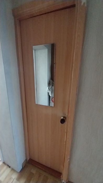 Отдам двери  бесплатно