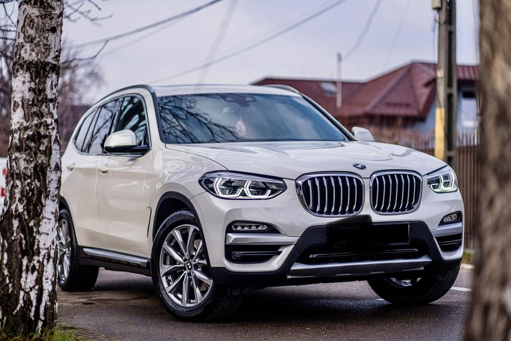 BMW X3 Vând/Schimb BMW X3 30i 2.0 benzina
