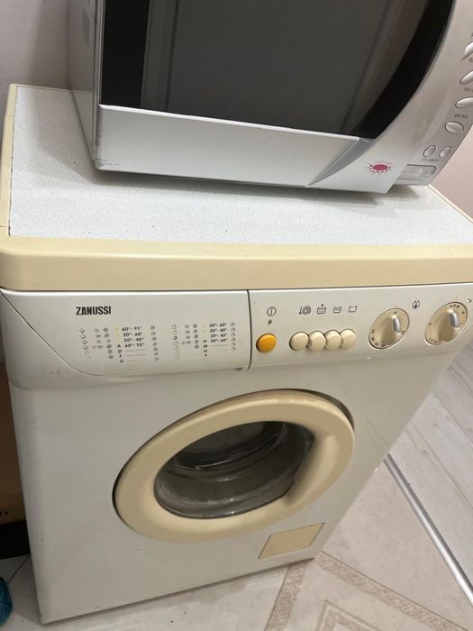 Продам холодильник LG
