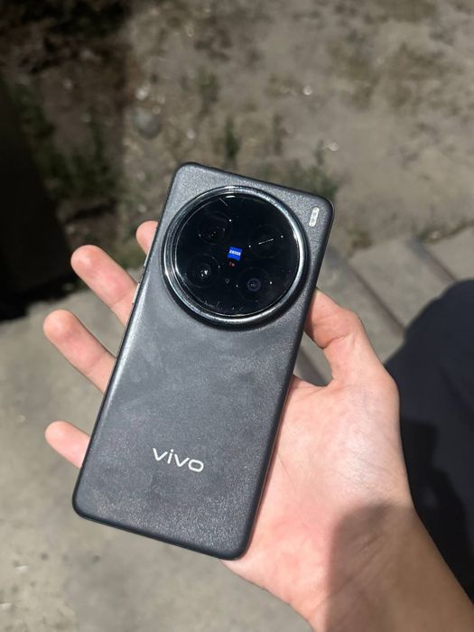 Vivo x200 pro Global 16/512