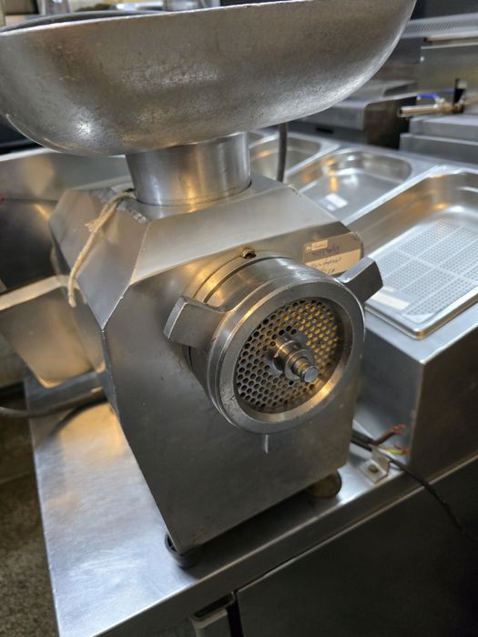 70 л електрически тиган, италиянски,5800лв с 6м гаранция
Справка - BRE