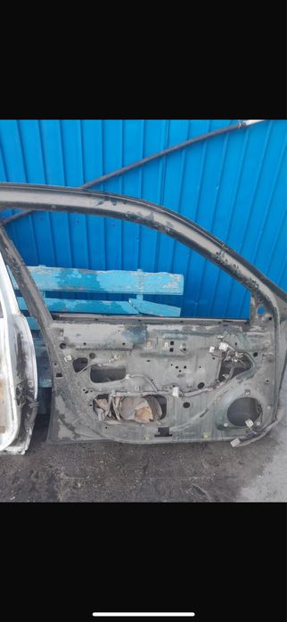 Камри 20-25 дверь