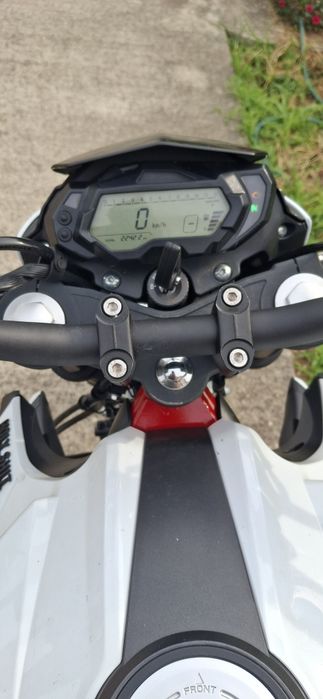 Motocicletă Benelli 125 c.c. ABS
