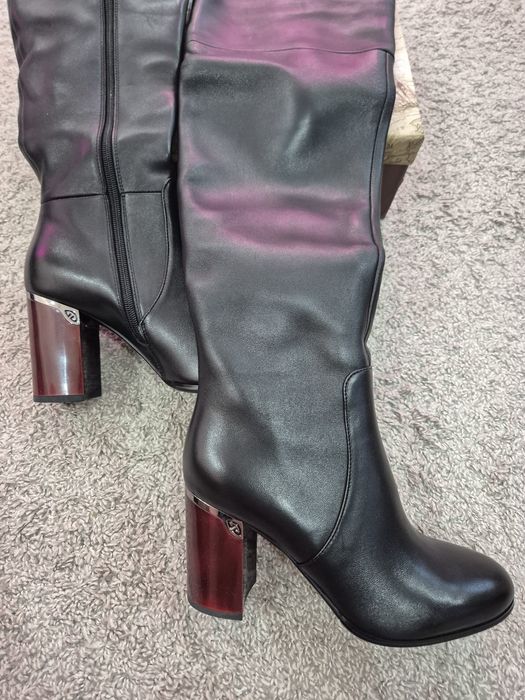 Сапоги осенние женские