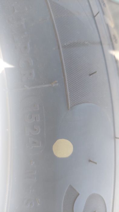 Vand set de 4 jenti originale Audi cu anvelope iarna M+S aproape noi