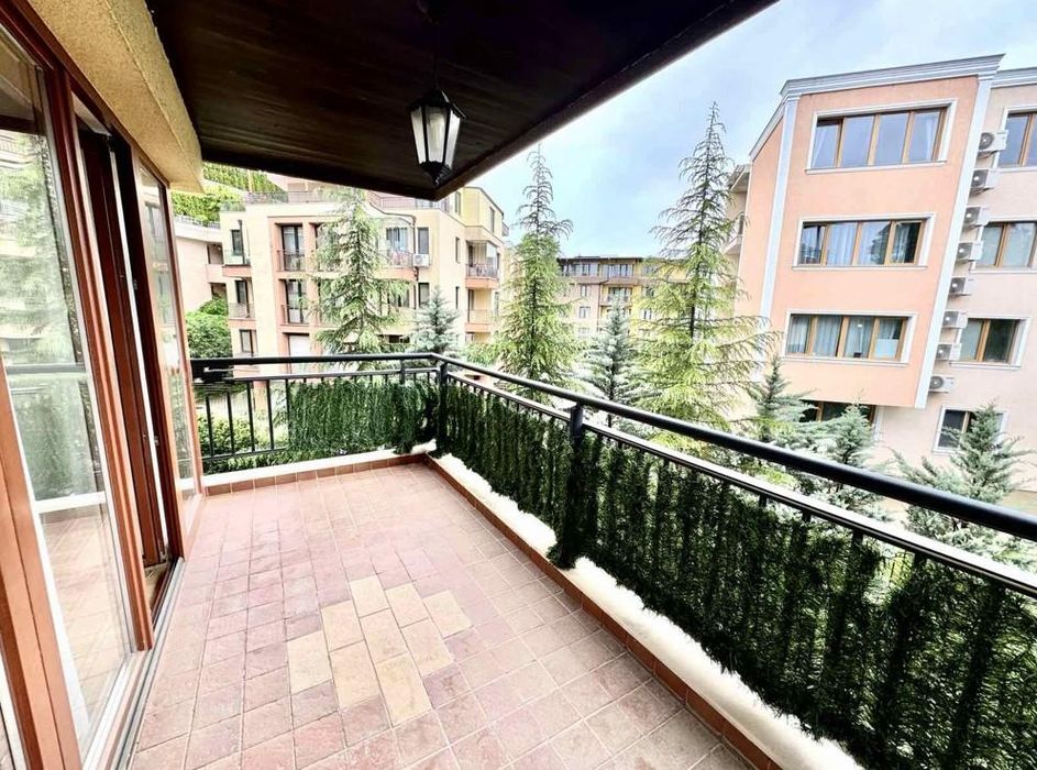 Дава се под наем Тристаен апартамент в София, Витоша - 109 кв.м за 1200 € - Снимка #8