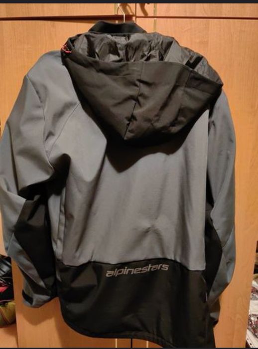 Vând greaca Alpinstars