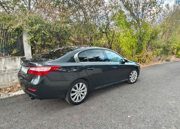 RENAULT Latitude 0 — imagine 2