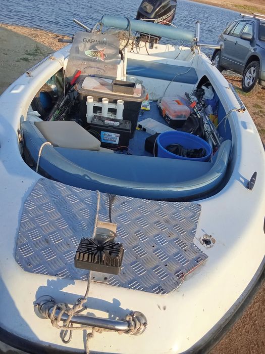 Лодка Анджело Молинари+30Инжекцион+Регистриран колесар