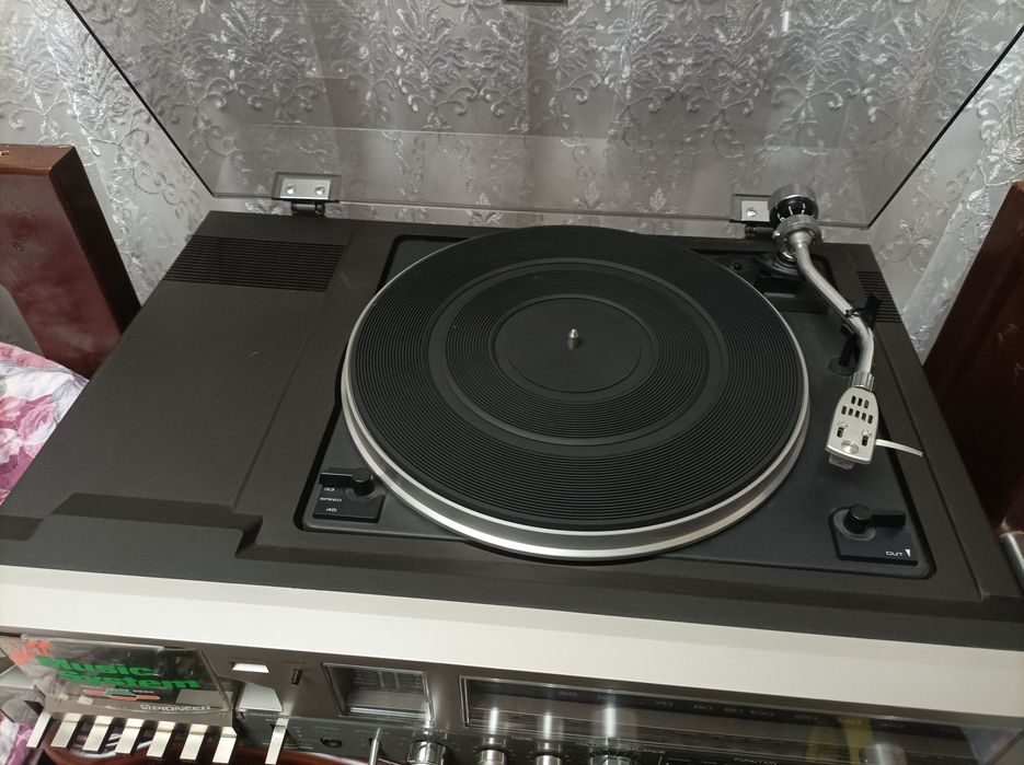 Продам Pioneer kh-5577 проигрыватель