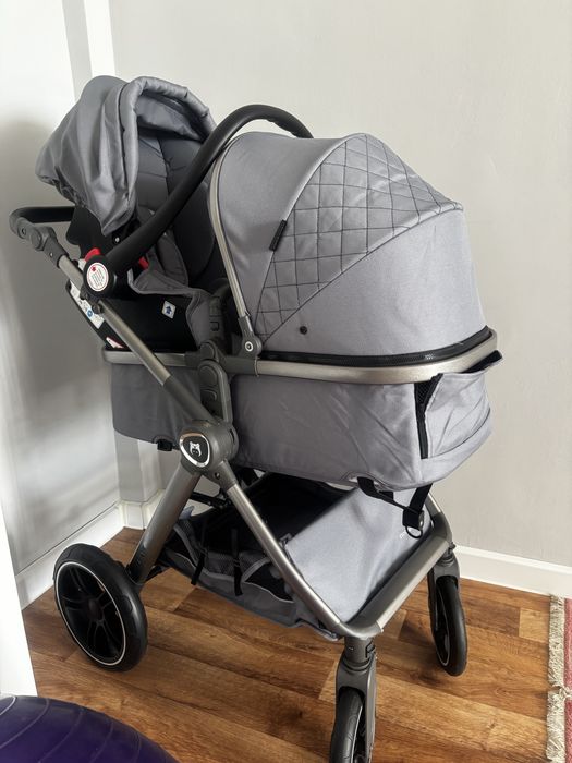 детская коляска до 2х лет от kidilo