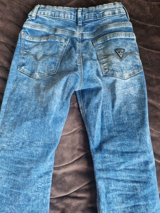 Детски дънки Guess