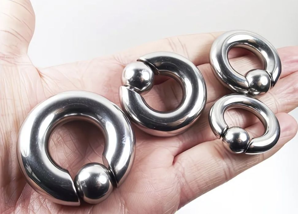 Пиърсинг обици за уши