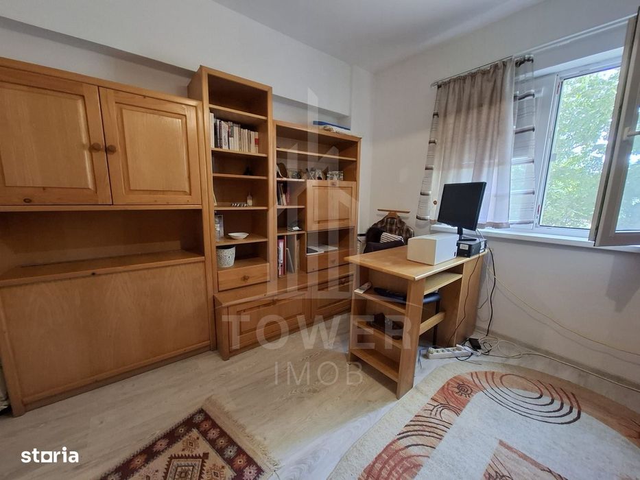 Apartament 4 camere -etaj 1, zona V. Aron