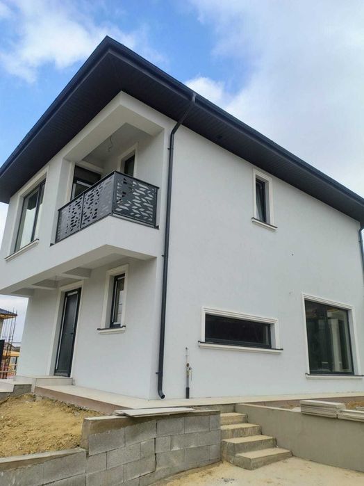 Amenajări interioare / Renovări / Zugraveli / Construcții (Suceava)