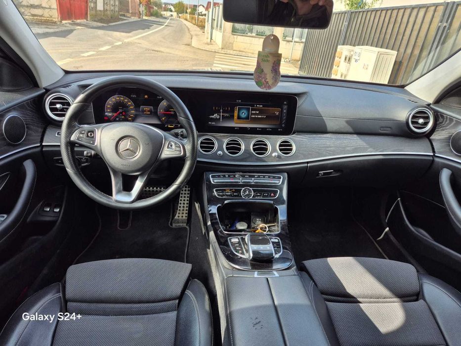 Mercedes_E220_ALL_TERRAIN 4x4/variante auto/atv