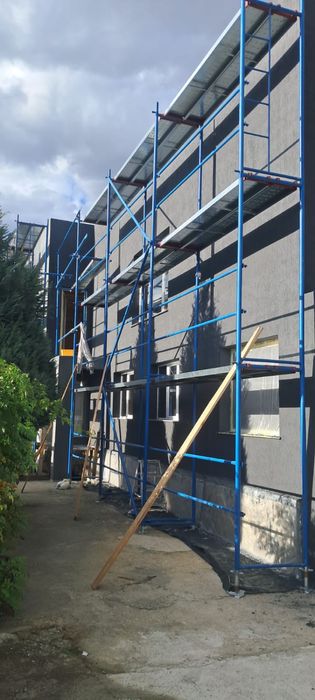 Inchiriez schelă metalica completă 150mp