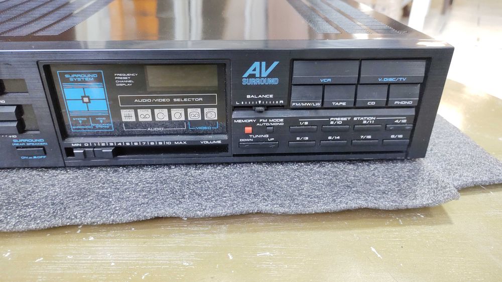 Akai AA-V105L Receiver