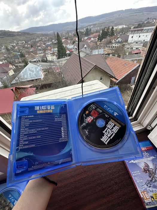 4 jocuri PS4 – God of War, The Last of Us, Horizon, Assassin’s Creed