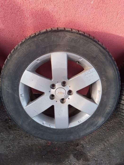 Vand 4 jante cu cauciucuri Michelin