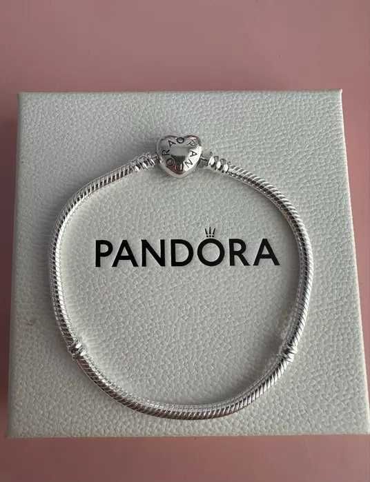 Оригинална Гривна Pandora